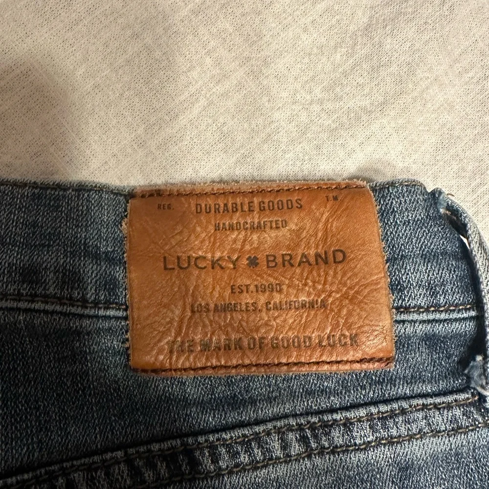 Lucky Brand Women's Straight Leg Blue Jeans - Picture 3 of 4